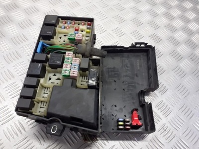 Коробка предохранителей volvo v50 2.0 d 3m5t-14a142-ab фото №1