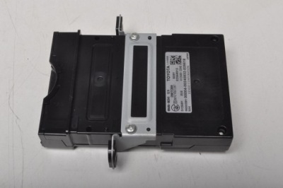 Toyota prius iii модуль блок управления etc 08686-00341 фото №1