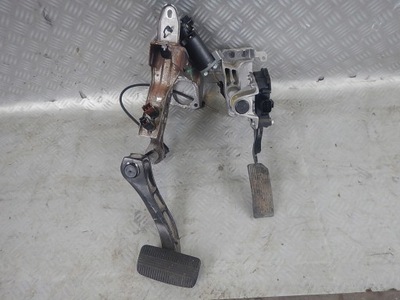 Nissan titan 04- педаль педали газа тормоза фото №1