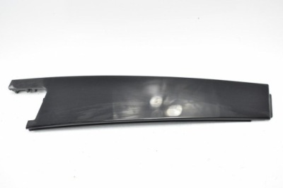 Молдинг дверь правый задний  a1567320429 gla w156 13- фото №1