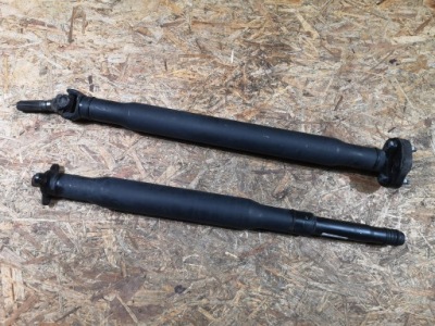 Wał привідний dodge challenger 3.5 2008-2010 фото №1