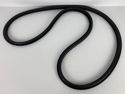 Skoda scala прокладка дверь левый задняя 2019- фото №1