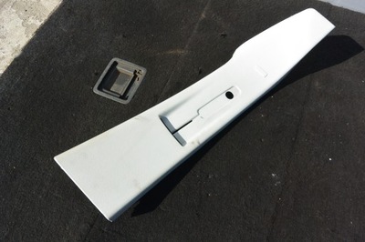 Захист обшивка стійка права vw transporter t5 фото №1