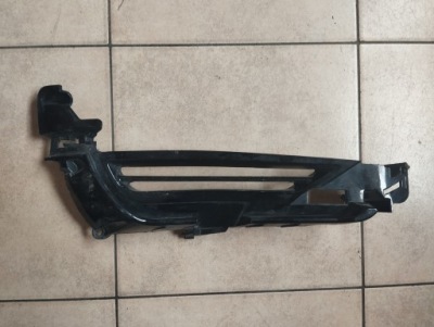 Volvo xc90 ii заглушка противотуманной фары правая решётка 31663509 фото №1