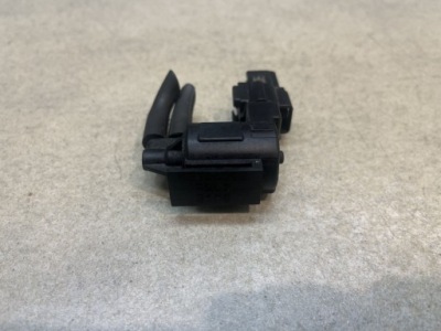 Клапан вакууму mazda mpv 2.0 d k5t44090 фото №1