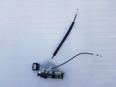 Opel crossland замок дверь левый задняя фото №1