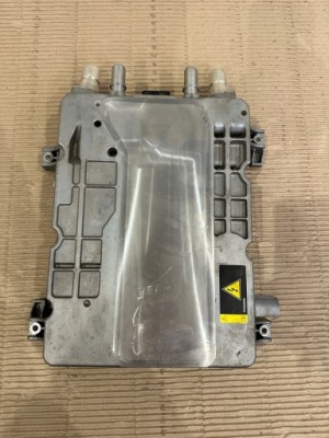 Volvo xc90 xc60 v60 plug in конвертер інвертор перетворювач модуль 32427005 фото №1