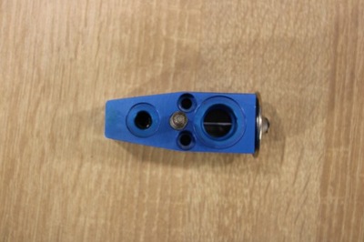 Клапан расширительный maserati ghibli 3.0d фото №1