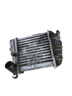 Интеркулер левый audi a4 b7 8e0145805ad фото №1