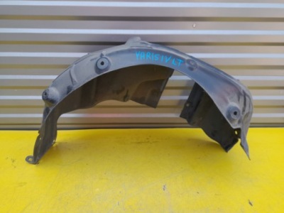 Toyota yaris підкрилок лівий задній 65638-k0050 фото №1