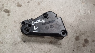 Vw golf v усилитель динамика 1k0035463d фото №1