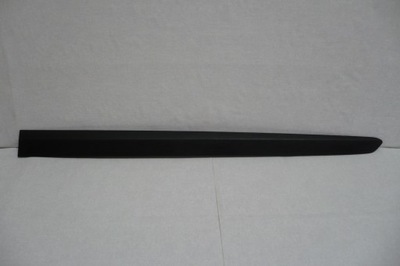 Kia niro i 2016- молдинг дверь правая перед фото №1