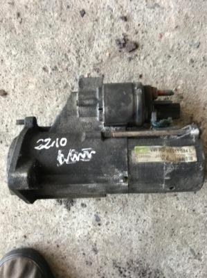 Стартер vw audi 068911024l фото №1