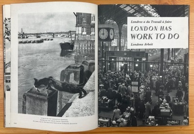 London: A book of photographs - 1960. English Francais Deutsch.