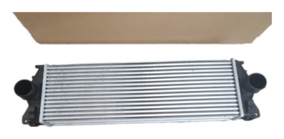 Радиатор интеркулер mercedes sprinter vw crafter фото №1