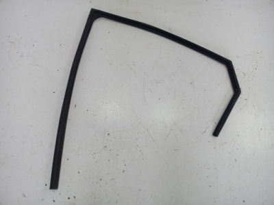 Прокладка скло двері лівий задня hyundai ix35 фото №1