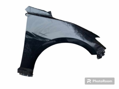 Крила передній правий перед mazda iii 3 bm 13- фото №1