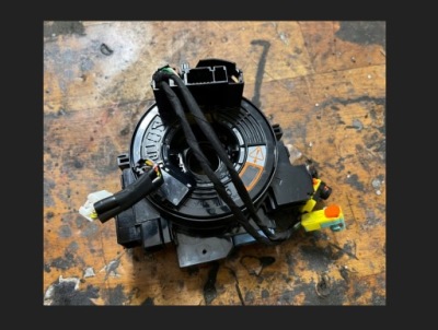 Лента подушка безопасности датчик kąta поворота lexus rx 450h rx300 iv 2015-2022 европа фото №1