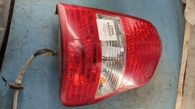 Лампа задня права kia carnival 05r фото №1