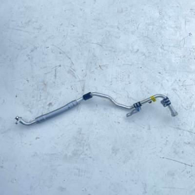 Renault megane iv 1.3 tce шланг кондиционер 924805124r фото №1