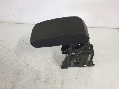 Skoda octavia ii 06r подлокотник фото №1