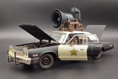 1:18 Joyride BLUES BROTHERS Movie Car Police 1974 Dodge Monaco model