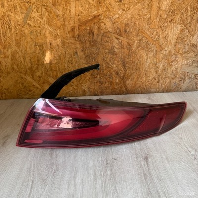 Лампа задня права alfa romeo giulia 20690207 фото №1