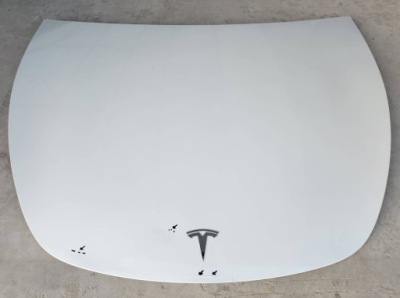 Капот кришка двигуна - tesla model y 2020- фото №1