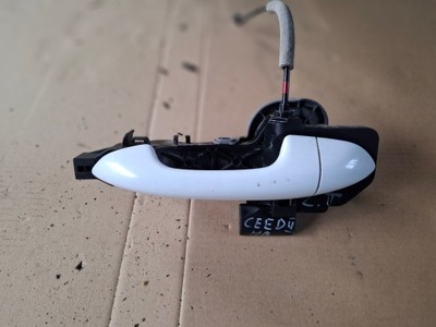 Ручка лівий задня задня kia ceed ii 12-17 wd фото №1