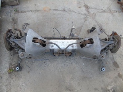 Citroen c5 iii sedan балка задняя задняя hydro kpl фото №1