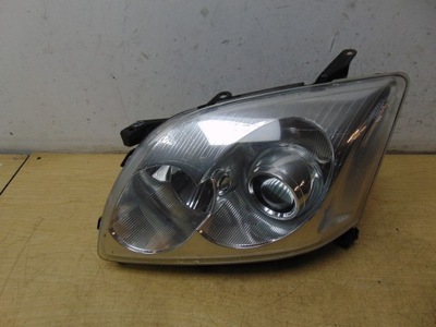 LAMPA LEWA PRZÓD TOYOTA AVENSIS T25 EUROPA