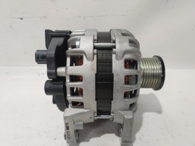 Новый оригинал  генератор renault dacia smart - 231008593r , 90a 14v фото №1