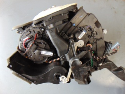 Отопитель комплектная renault kadjar 1.5 dci 272707975r 285258247r фото №1