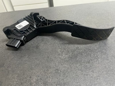 Педаль потенціометр газу vw golf vii 5q1721503f фото №1