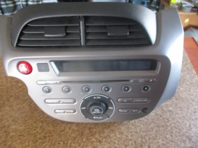 Радио решётка обдув honda jazz iii 39101-tf0 фото №1