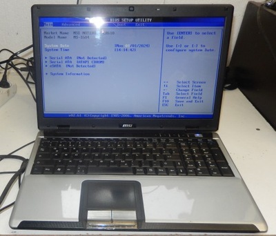 Laptop MSI A6100