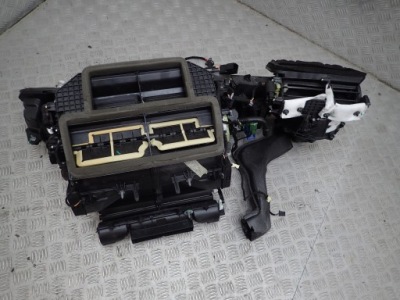 Alfa romeo giulia veloce обігрівач повітродувка вентилятор фото №1