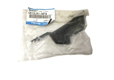 Кронштейн бампера задня c513-51-067a mazda 5 фото №1