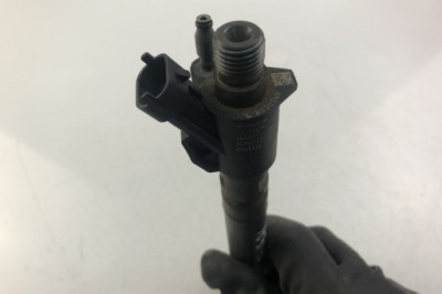 Інжектор volvo v60 31272690 2017 фото №1