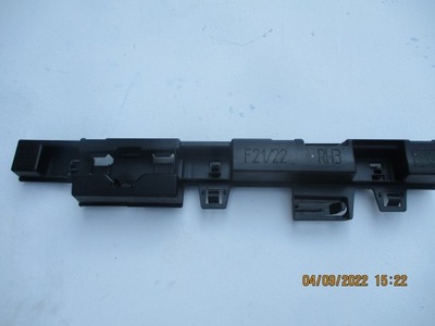 Напрямна bmw 1 f20 7268076 фото №1