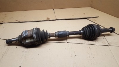 Toyota corolla verso 01-04r 1,6 vvti приводной вал левая фото №1