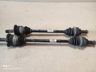 Привідний вал права задня правий ліва задня 7597682ai04 bmw 2,0 d f30 f31 фото №1