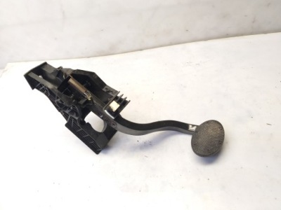 Bmw x1 f48 педаль тормоза кронштейн автоматическая коробка передач 6856596 фото №1