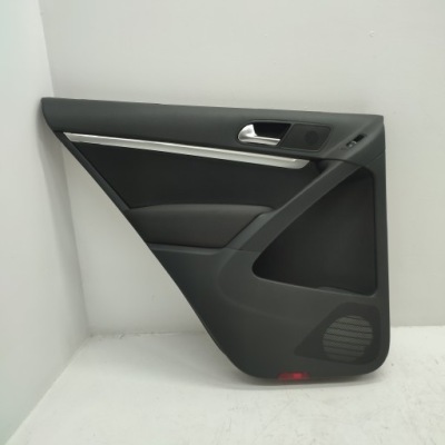 Vw tiguan 5n0 оббивка обшивка двері лівий задня фото №1