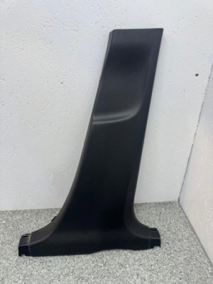 Защита обшивка стойка правое mazda cx-5 cx5 2017-2021 kb7w-68220 фото №1