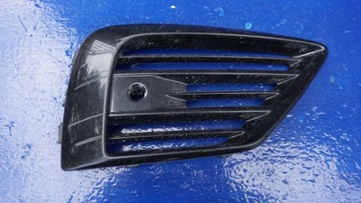 Volvo xc60 ii r-design - решётка бампера правая фото №1