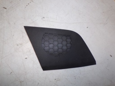 Защита динамика консоли правая audi a5 8t 8t0857228 фото №1