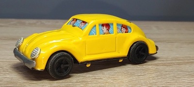 Blaszana zabawka samochód z napędem Volkswagen Garbus made in Japan