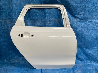 Volvo v90 задні праве двері фото №1