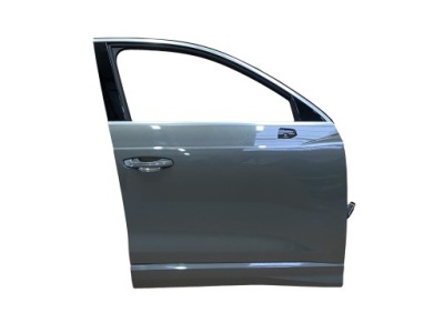 Audi q3 83a двері праве перед lx7g фото №1